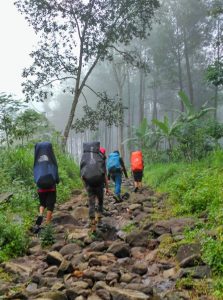 Part 1 : Bertemu Dengan Dewi, Pendaki Wanita Serba Pucat di Gunung Arjuno